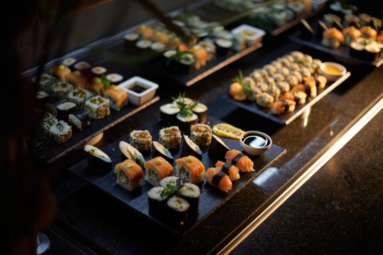 Dreams Sunny Beach Resort And Spa エクステリア 写真 Sushi